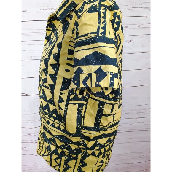 Netflix Stranger Things Men's Large Yellow Black Geometric‎ Aztec Button Shirt - Picture 6 of 11